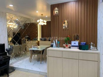 Rumah 4x11 Full Furnish Interior Bagus di Katamaran Indah