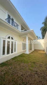 Rumah Elegant Mewah Siap Masuk fontaine Bleu Golf Bsd