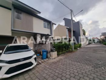 Sewa Min 2 Tahun Rumah Full Furnished Pool 4 Kamar Gading Kencana Puri Gading