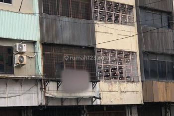 Dijual Cepat Ruko 4.5 Lantai di Jl.m.h.thamrin Kota Medan