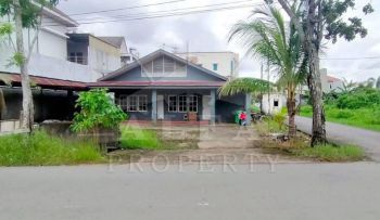 Disewakan Rumah Jalan Karya Baru Kota Pontianak