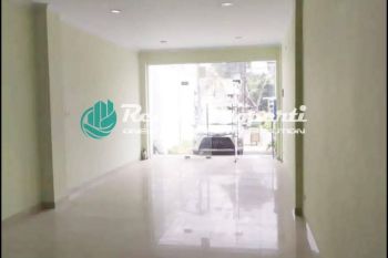 Ruko 4,5 Lantai di Jalan Raya Jatiwaringin, Pondok Gede, Bekasi