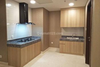 Dijual apartemen U Residences Apartemen 3 Kamar Tidur Bagus Furnished turun