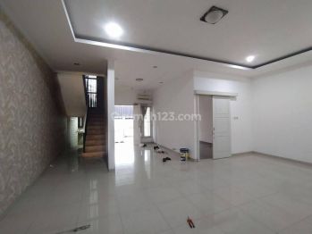 Rumah di Tebet, Jakarta Selatan Bisa Untuk Kantor