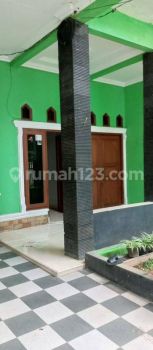 Rumah Sewa Dalam Komplek Srengseng Sawah 2 Kamar Tidur, 2 Ac, 2 Lemari Jati,