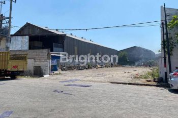 TANAH DI JL TAMBAK LANGON SURABAYA COCOK UNTUK DEPO CONTAINER DAN PARKIR TRUK