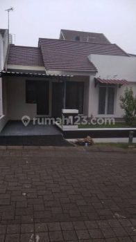 disewakan rumah siap huni dalam komplek lokasi di grand matoa aman nyaman damai