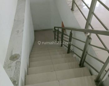 Ruko 3 Lantai lokasi strategis di Mainroad Pasirkaliki