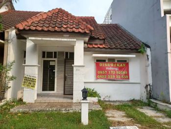 DISEWAKAN Rumah tinggal Nyaman, Aman di Alam Sutera, Tangerang.