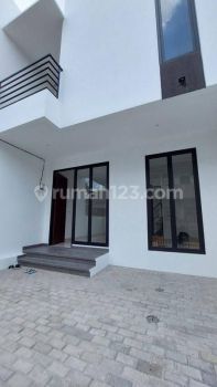Rumah Cantik Modern 2 Lantai Harapan Jaya Bekasi Utara Lokasi Strategis Dekat