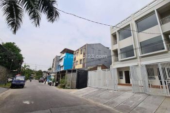 Non.603 , Ruko New Cantik + Hoki 4 Lt Taman Ratu jakarta Barat