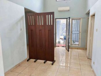 Rumah Hommy Siap Huni strategis dekat Pintu Tol di Graha Raya.11954