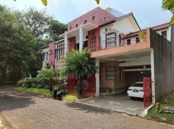 Rumah Mewah di Bintaro jaya posisi hook 3 lantai