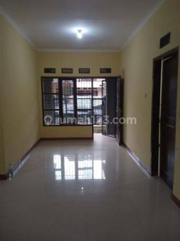 Rumah Komplek Permata Buah Batu Bojongsoang, Bandung