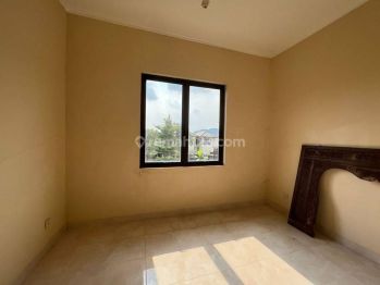 Di Jual Rumah Bagus Mewah ,lingkungan Sekitar Nyaman Dan Asri , Sentul City