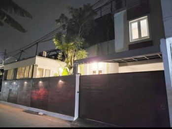 Rmh bagus turun harga di belakang aeon tanjung barat jkt selatan