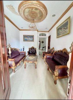 Dijual Rumah Luas Cantik 2 Lantai di Grand Prima Bintara Bekasi