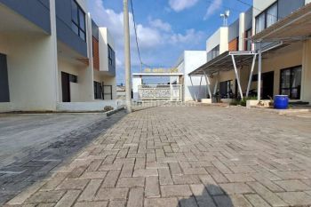 Rumah baru 2 lantai ready stock di Cimuning Bekasi
