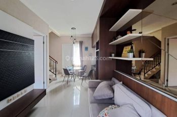 Rumah Dijual Siap Huni 2 Lantai Dekat Gerbang Toll 17846