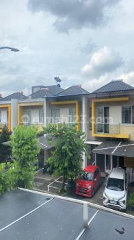 Disewakan Rumah Dua Lantai Siap Huni  Bagus Unfurnished