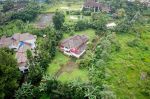 thumbnail-dijual-villa-di-cisarua-puncak-bogor-8