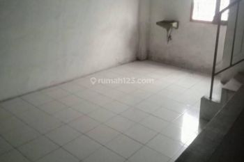 Dijual Ruko Kreo harga dibawah pasaran Unfurnished Luas 3,5 Lantai