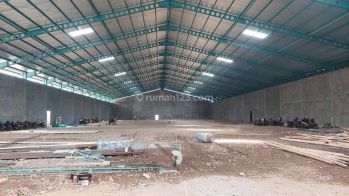 Gudang Baru HGB luas tanah 4400m2 di Kawasan industri candi