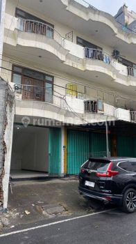 CEPAT DAPAT PUSAT KOTA Disewakan Ruko 4 Lantai Jalan Genteng Surabaya Cocok Utk