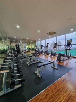 For Rent Apartment Senayan City Residence Low Floor 2 BR 207 sqm