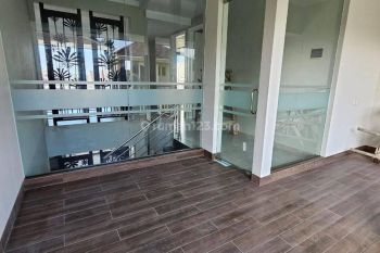 Rumah Dijual di Bandung, Setra Duta, Rumah Baru Bagus Nyaman