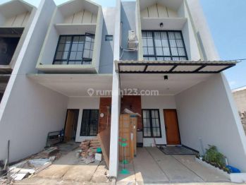 Rumah Paling Murah 2 Lantai Di Belakang Stasiun Depok Siap Huni