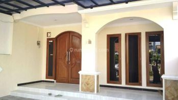 Rumah 2lt di komplek Griya 2 Cinere