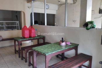 RUMAH 2 LANTAI KEDUNGMUNDU RAYA