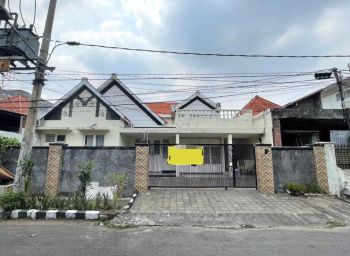 Dijual Rumah Jalan Kampar Selangkah Mayjend Sungkono dan Indragiri
