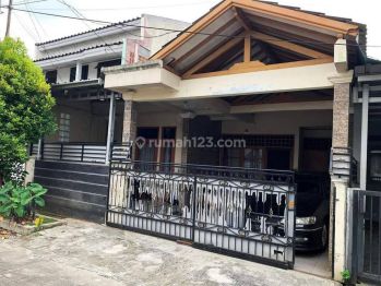 Jual Butuh Rumah Dalam Perumahan Pamulang, Harga Dibawah Pasaran