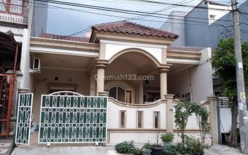 RUMAH CANTIK 1 LANTAI SIAP HUNI