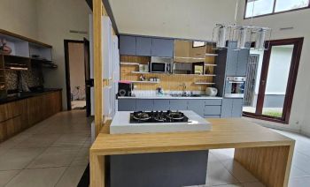 Rumah Di Kota Baru Parahyangan Semi Furnished