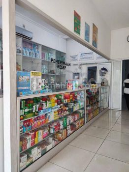 Disewakan Ruko Green Lake City Hadap Boulevard lantai 1 & 2