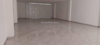 Di sewakan ruko di sayap  jalan riau