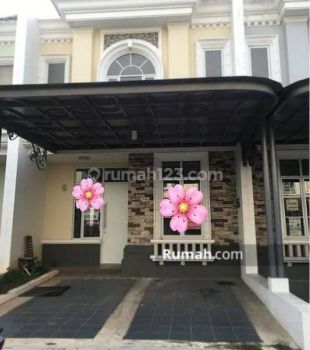 Rumah Dijual cepat dibawah pasar siap huni, terawat dekat club house di Cluster