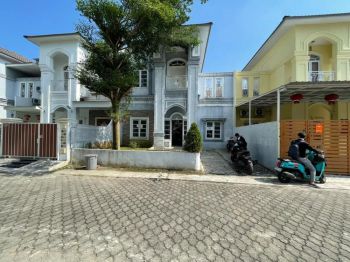AKAN DIBUAT SEPERTI BARU LAGI VILLA KOMPLEK GRAND MENTENG INDAH