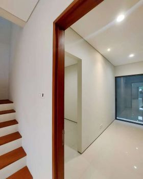 DI JUAL Ready Huni Rumah Baru di Selatan Jakarta.Nempel Lebak Bulus