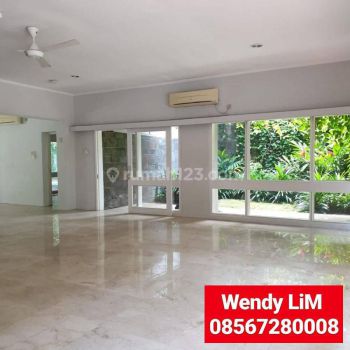 RUMAH di TAMAN MATARAM dkt SENAYAN, BLOK M, KEBAYORAN BARU