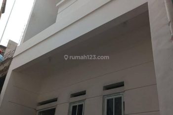 Rumah Dekat Kebagusan 2 Lantai Indent 2 3 Bln Non Carpot Non Kpr