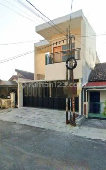 Rumah Bagus Siap Huni Di Banyuagung Solo