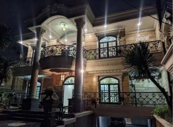 DISEWAKAN RUMAH DI DAERAH MENTENG JAKARTA PUSAT