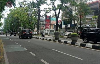 Rumah hitung tanah di main road Dago Bandung