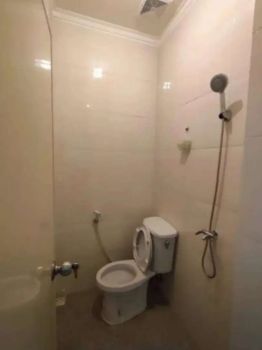 DI JUAL RUMAH KOST PLUS TEMPAT USAHA LOKASI SUHAT