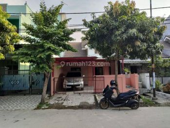 Disewakan Rumah Siap Huni Baru Renovasi di Perumahan Mutiara Gading City Bekasi