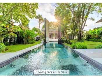 Luxury Villa di Batu Bolong , Canggu, Dekat Pantai